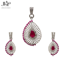 Load image into Gallery viewer, Ruby Royale Pendant Set
